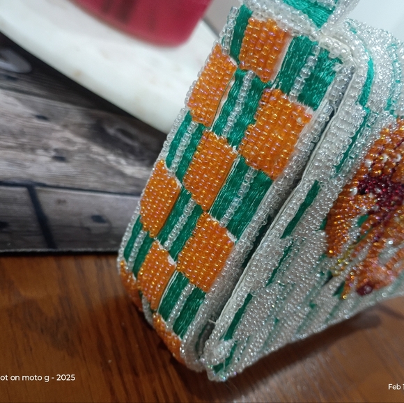 New Release Lobster Beaded Bag - Picture 2 of 7